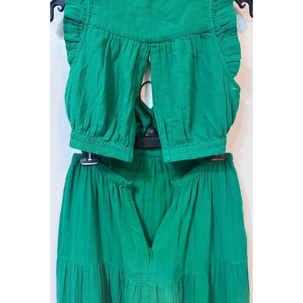 ME+EM Emerald Green Maxi Dress with V-Neck and Cutout Waist - Picture 15 of 16